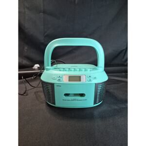 Vivitar Boombox Bluetooth/CD/Cassette Tape /AM FM Radio/Headphone Jack Green